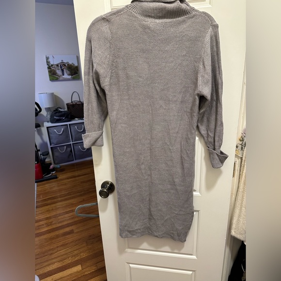 Grey long sleeve knitted dress - Picture 5 of 5